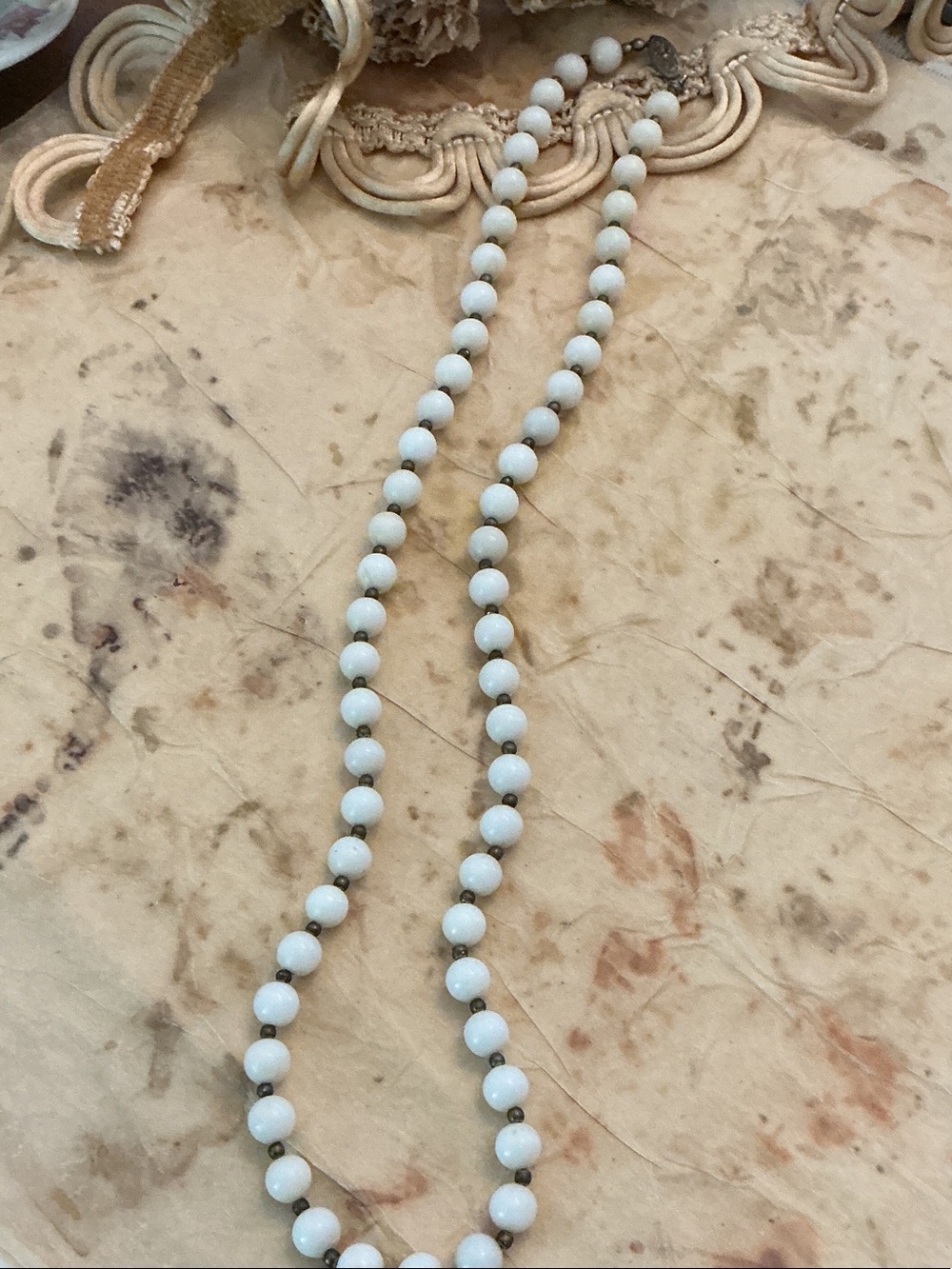 Vintage Milk glass White Bead Necklace 24”- Elegant Women's Jewelry